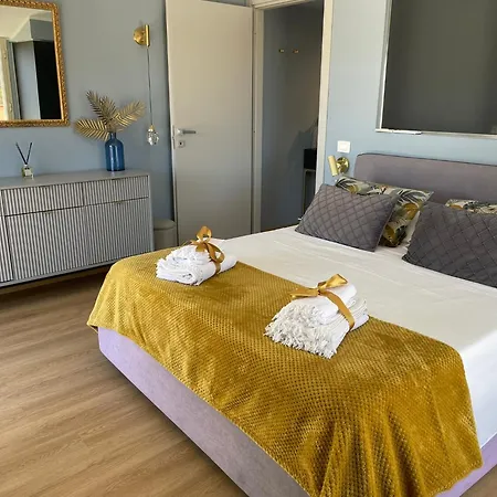 Daire Suitelina Giardini Naxos