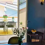 Suitelina Giardini-Naxos