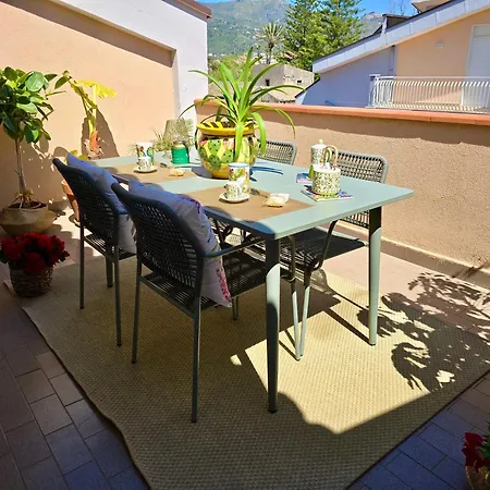 Suitelina * Giardini-Naxos